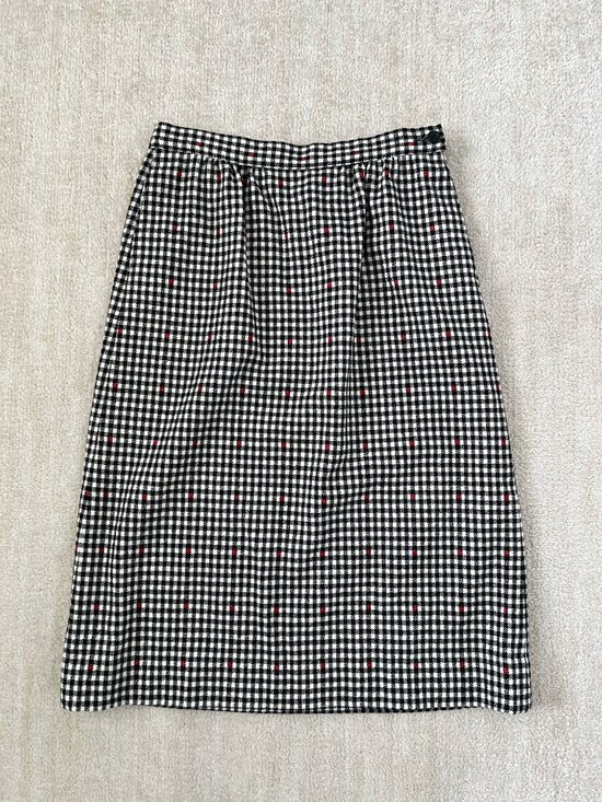 Pendleton Dresses & Skirts - Vintage Pendleton 100% Virgin Wool Plaid Skirt 6
